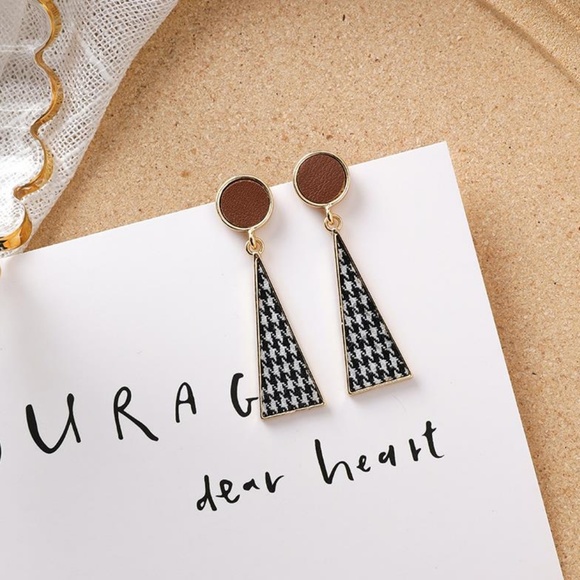 Unique Zone Jewelry - ❤️️NEW UNIQUE Plaid Handmade Earrings BR2